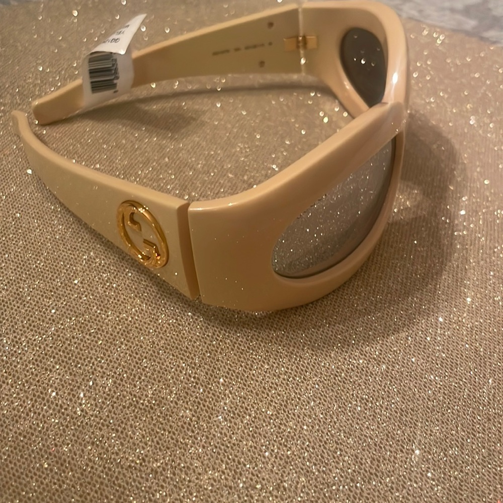 Gucci Shades/Gold Dust bag